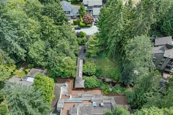 2901 Allan Road, North Vancouver For Sale - image 39