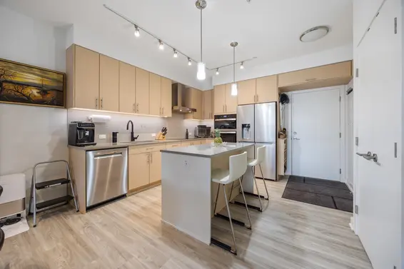 316 3205 Mountain Highway, North Vancouver For Sale - image 17