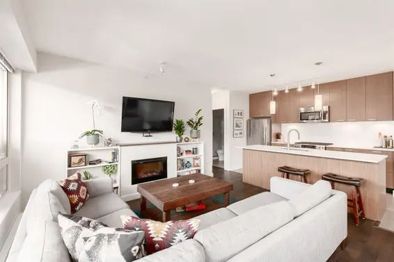410 1330 Marine Drive, North Vancouver For Sale - image 4