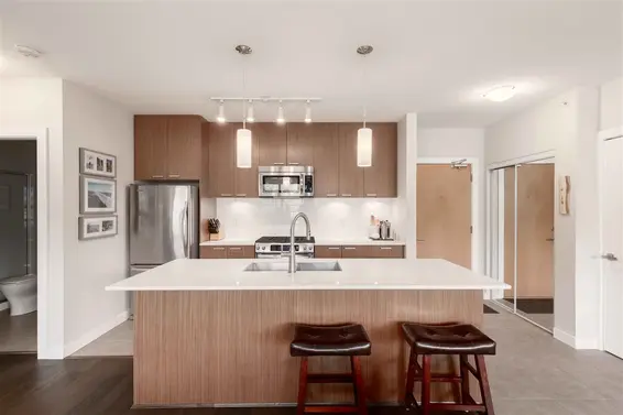 410 1330 Marine Drive, North Vancouver For Sale - image 5
