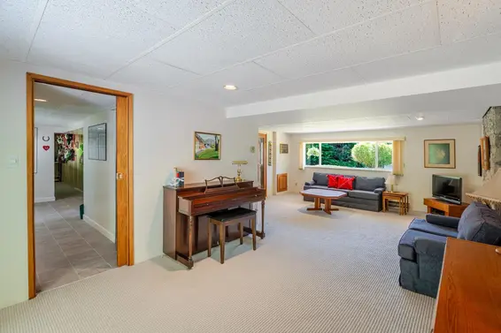 5756 Cranley Drive, West Vancouver For Sale - image 15