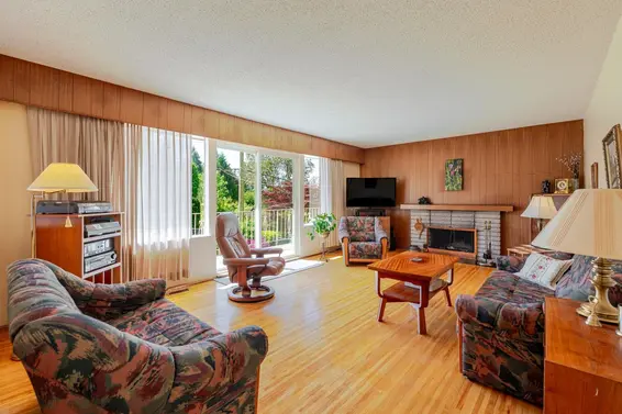 5756 Cranley Drive, West Vancouver For Sale - image 4