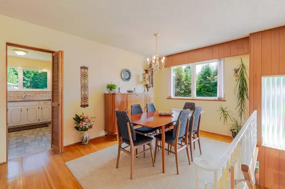 5756 Cranley Drive, West Vancouver For Sale - image 6