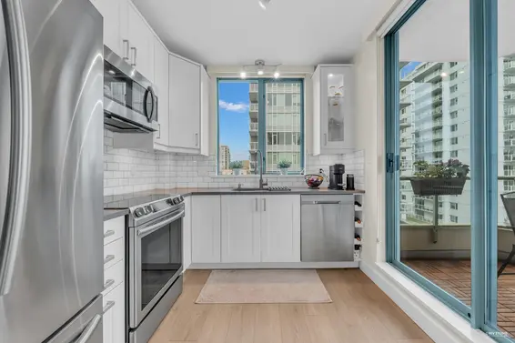 801 140 East 14 Street, North Vancouver For Sale - image 8