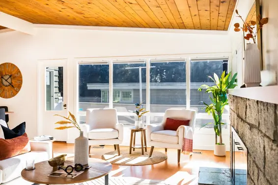 4202 Skyline Drive, North Vancouver For Sale - image 11