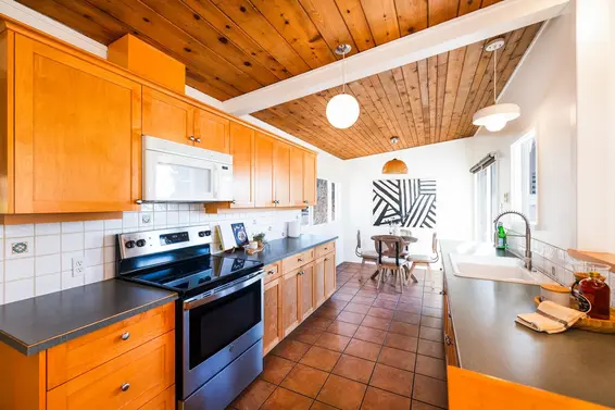 4202 Skyline Drive, North Vancouver For Sale - image 19