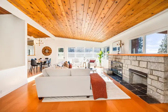 4202 Skyline Drive, North Vancouver For Sale - image 8