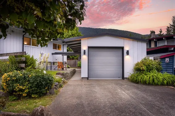 1050 Belvedere Drive, North Vancouver For Sale - image 30
