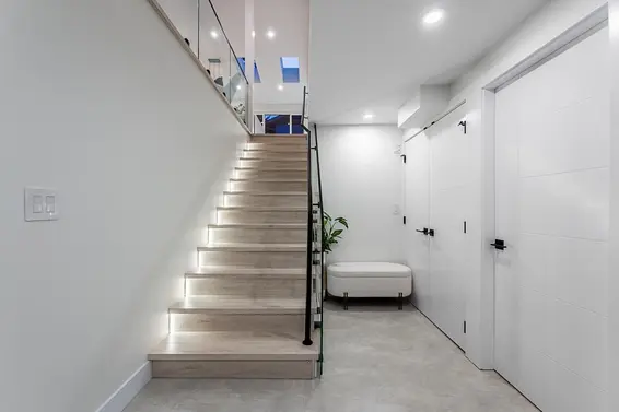 531 Greenway Avenue, North Vancouver For Sale - image 27