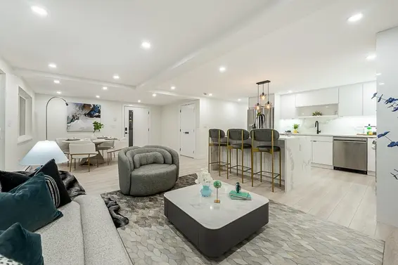 531 Greenway Avenue, North Vancouver For Sale - image 30