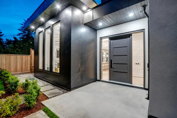 1384 Hope Road, North Vancouver For Sale - image 2