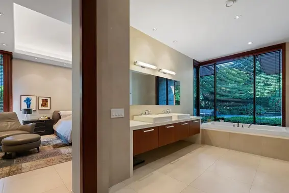 375 Hidhurst Place, West Vancouver For Sale - image 29