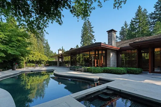 375 Hidhurst Place, West Vancouver For Sale - image 3