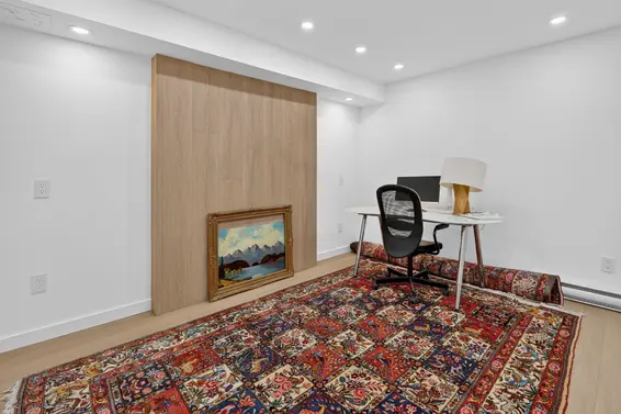 1 2206 Folkestone Way, West Vancouver For Sale - image 25