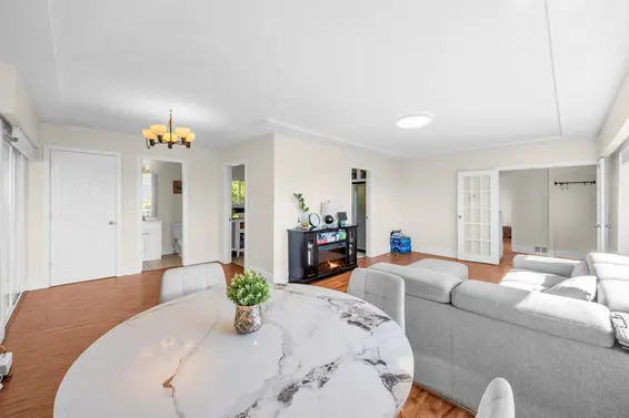 1165 Mathers Avenue, West Vancouver For Sale - image 10