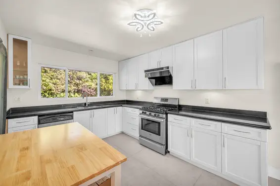 1165 Mathers Avenue, West Vancouver For Sale - image 14