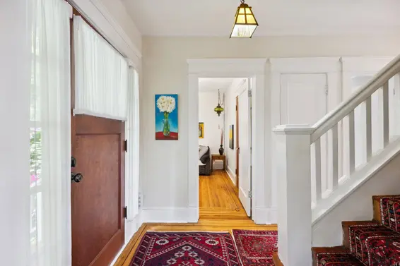 349 East 24th Street, North Vancouver For Sale - image 3