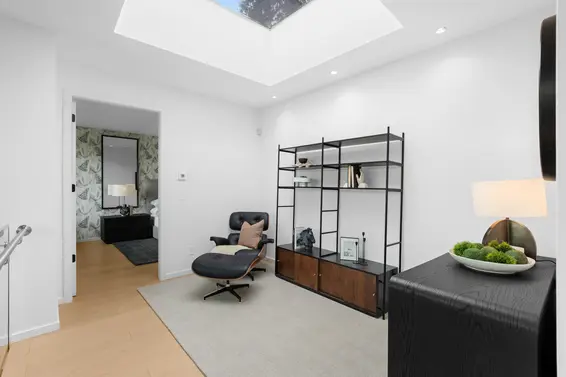 976 Melbourne Avenue, North Vancouver For Sale - image 14