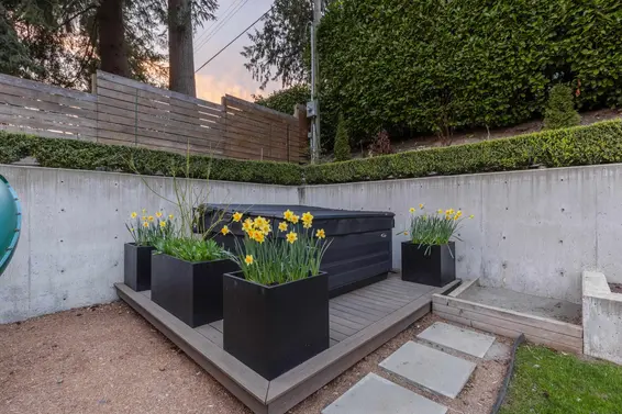 976 Melbourne Avenue, North Vancouver For Sale - image 29