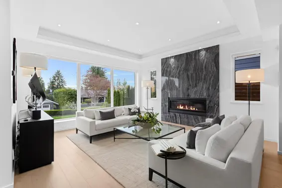 976 Melbourne Avenue, North Vancouver For Sale - image 4