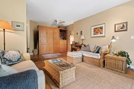 302 588 16th Street, West Vancouver For Sale - image 22