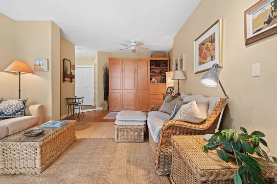 302 588 16th Street, West Vancouver For Sale - image 23