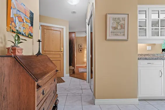 302 588 16th Street, West Vancouver For Sale - image 27