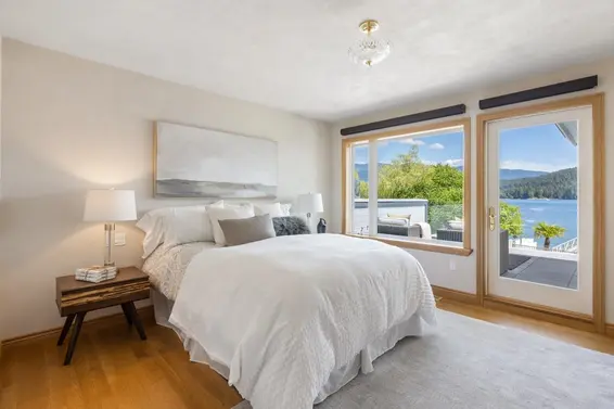 588 Lowry Lane, North Vancouver For Sale - image 20