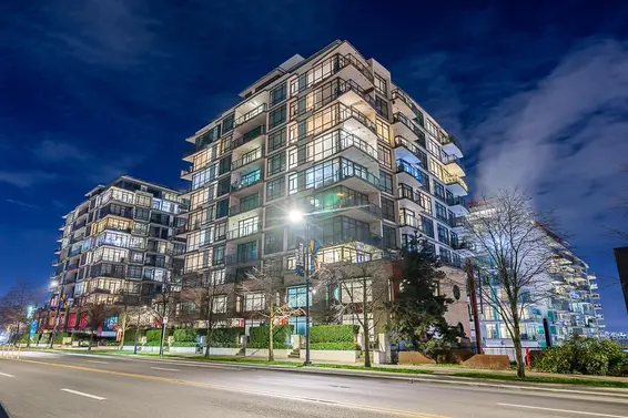 PH3 162 Victory Ship Way, North Vancouver For Sale - image 16