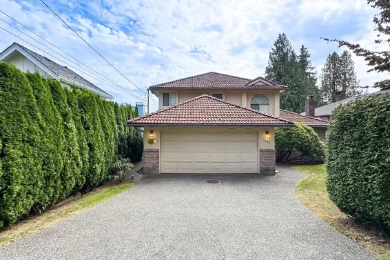 1386 Mathers Avenue, West Vancouver For Sale - image 2