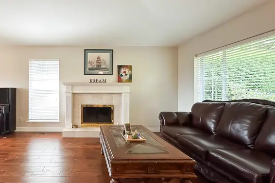1386 Mathers Avenue, West Vancouver For Sale - image 4
