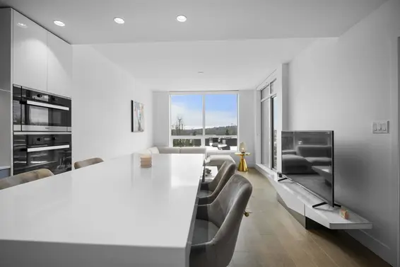 505 1675 Lions Gate Lane, North Vancouver For Sale - image 4
