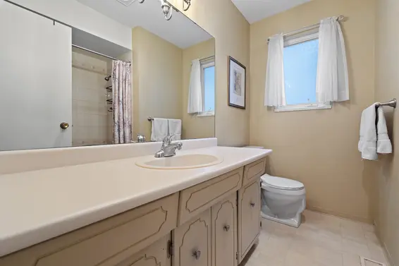 3563 Sykes Road, North Vancouver For Sale - image 14