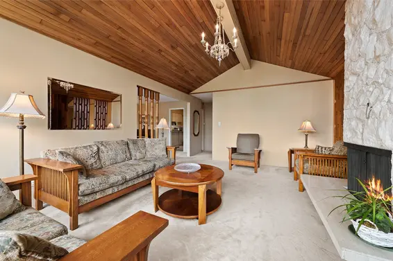 3563 Sykes Road, North Vancouver For Sale - image 4