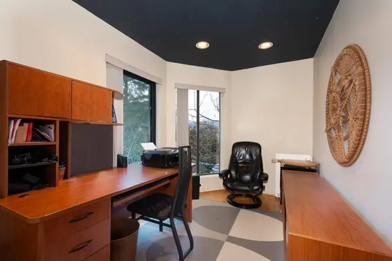 1605 Lockehaven Road, North Vancouver For Sale - image 19