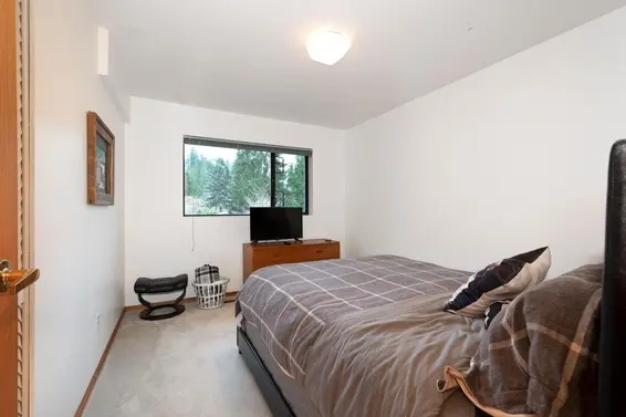 1605 Lockehaven Road, North Vancouver For Sale - image 21
