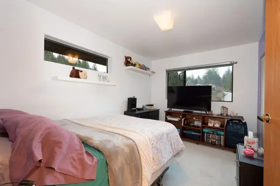 1605 Lockehaven Road, North Vancouver For Sale - image 22