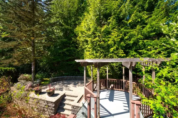 1605 Lockehaven Road, North Vancouver For Sale - image 29