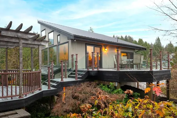 1605 Lockehaven Road, North Vancouver For Sale - image 35