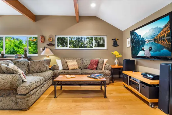 2591 Caledonia Avenue, North Vancouver For Sale - image 16