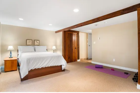 2591 Caledonia Avenue, North Vancouver For Sale - image 7