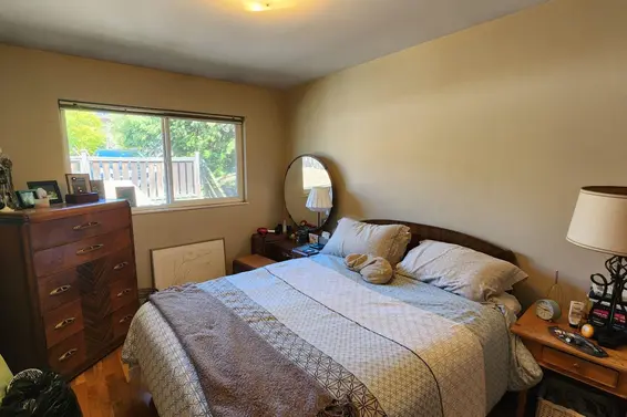478 East 1st Street, North Vancouver For Sale - image 7