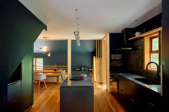 4759 Mountain Highway, North Vancouver For Sale - image 26