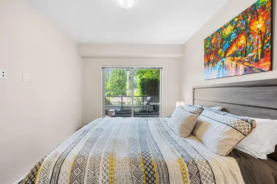 215 1330 Marine Drive, North Vancouver For Sale - image 16