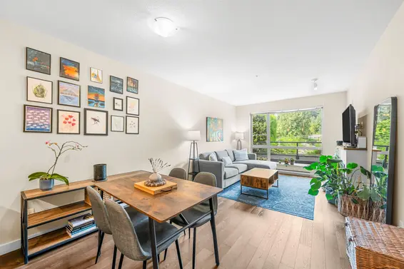 215 1330 Marine Drive, North Vancouver For Sale - image 2