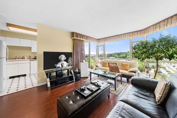1106 1327 East Keith Road, North Vancouver For Sale - image 10