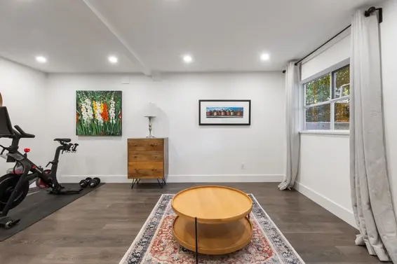 5 249 East 4th Street, North Vancouver For Sale - image 28