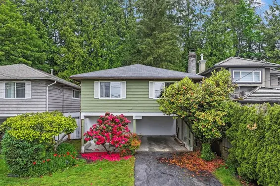 1560 Burrill Avenue, North Vancouver