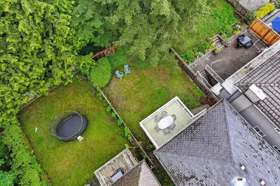 1560 Burrill Avenue, North Vancouver For Sale - image 4
