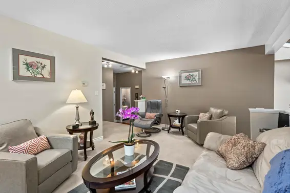 1747 Rufus Drive, North Vancouver For Sale - image 8
